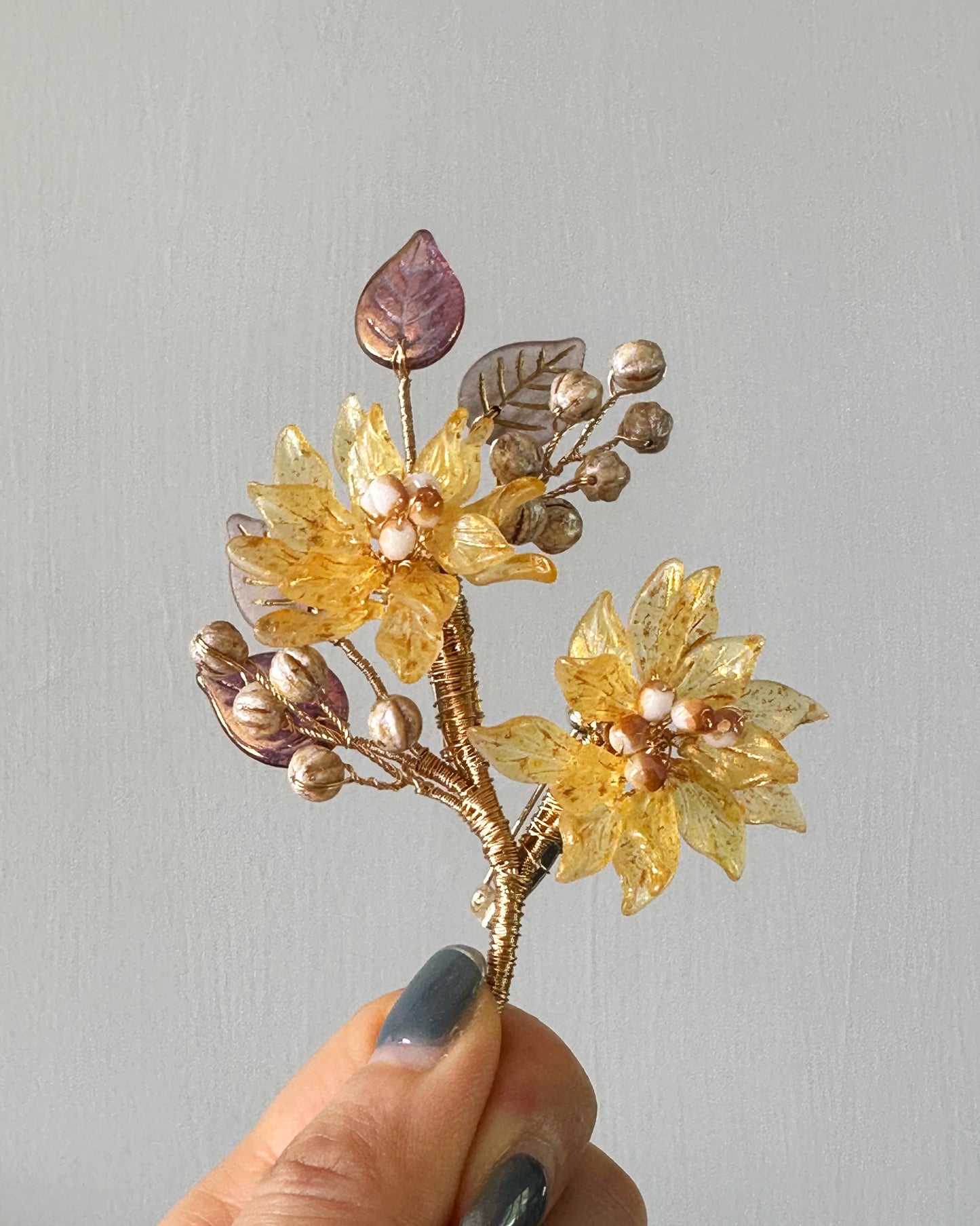 Sonnet of dahlia luxurious brooch in yellow
