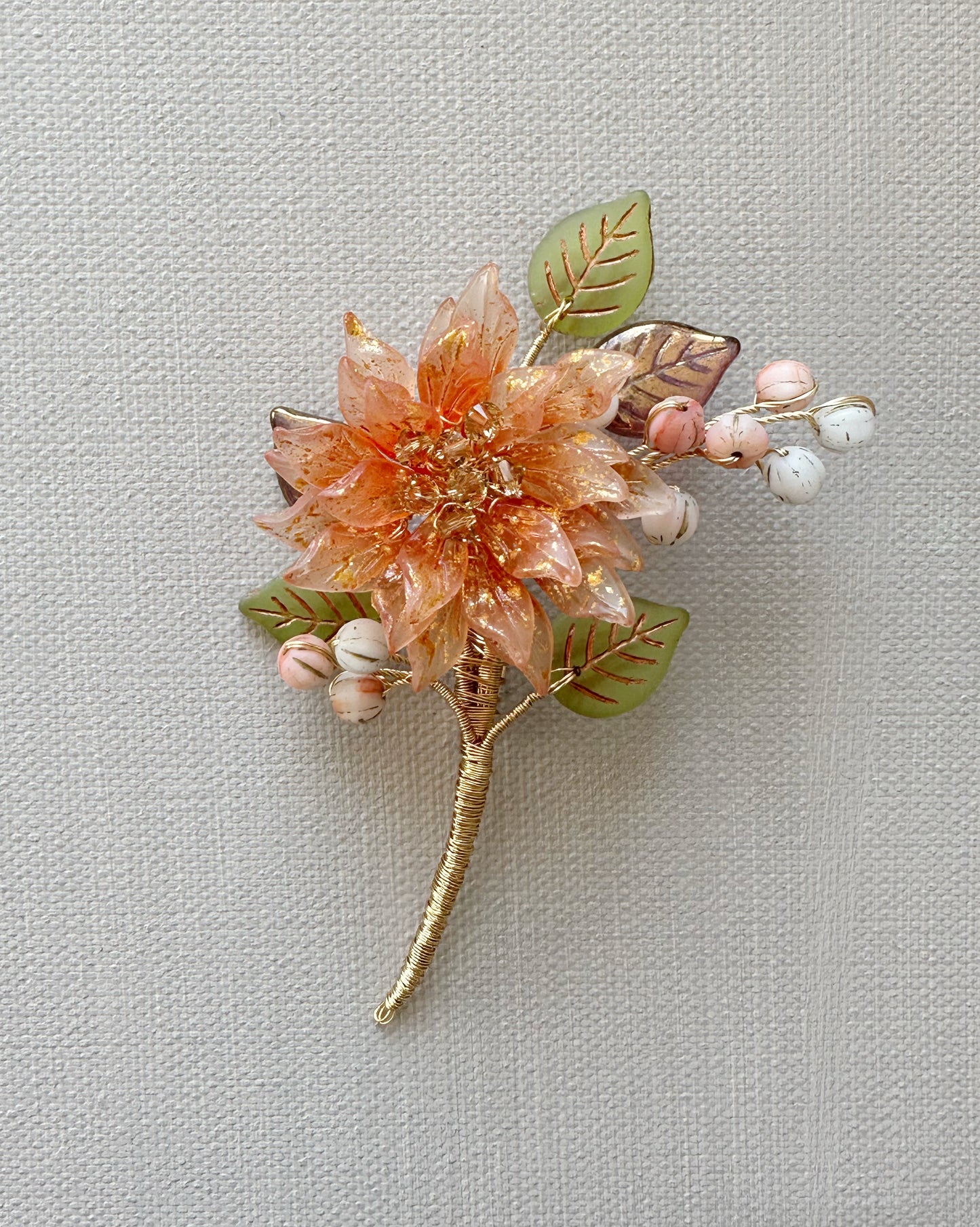 Sonnet of dahlia single flower brooch