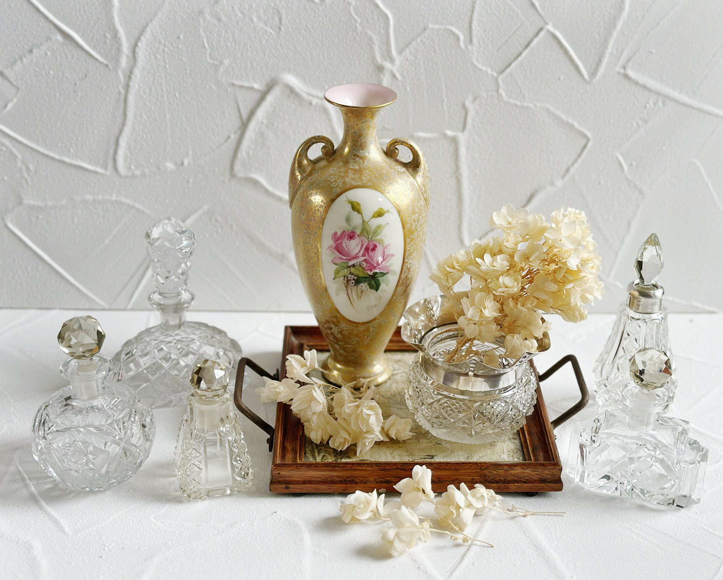 Antique Art Deco stylised flower cut glass perfume bottle