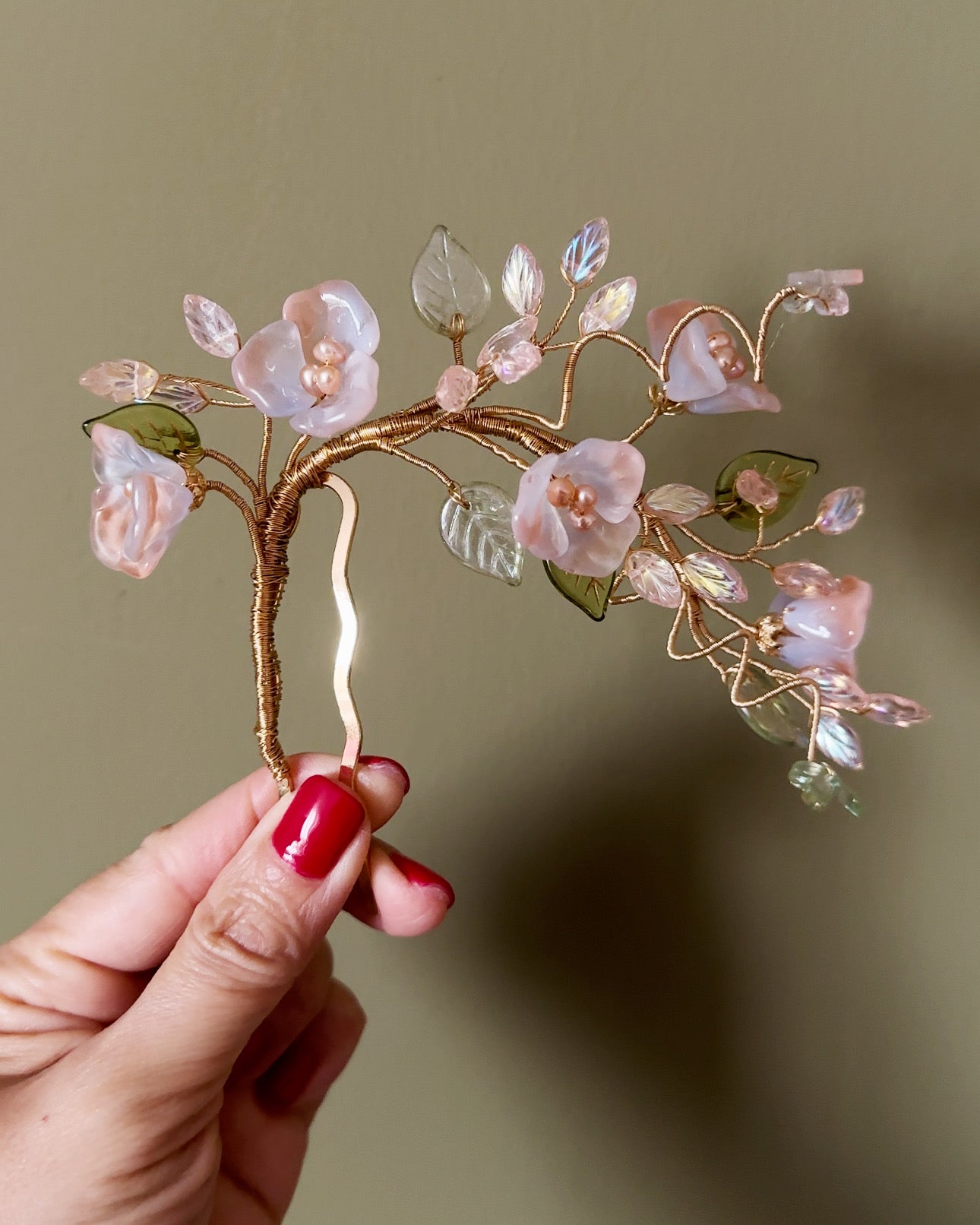 Elizabeth's English garden luxurious floral hairpin