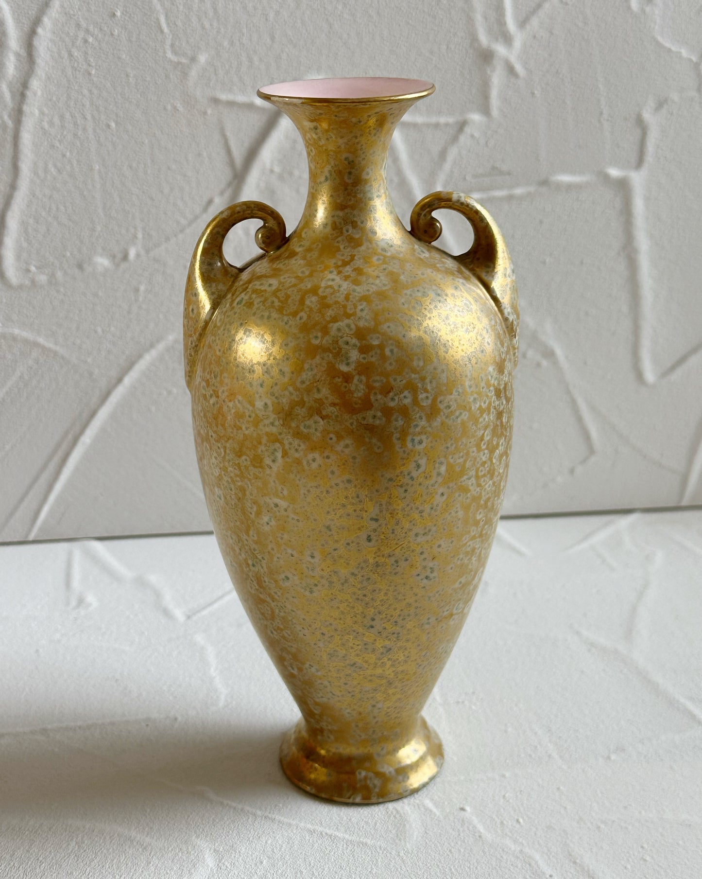 Antique Edwardian 1913 English Worcester hand painted rose porcelain vase