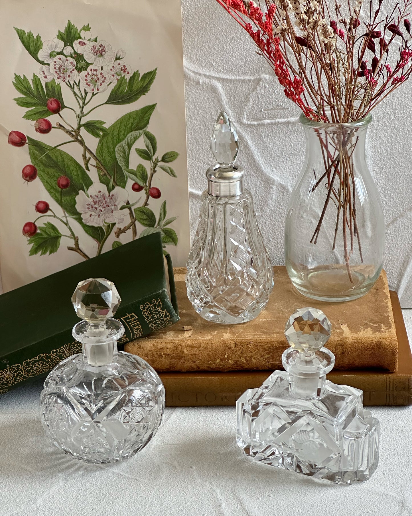 Antique Art Deco stylised flower cut glass perfume bottle