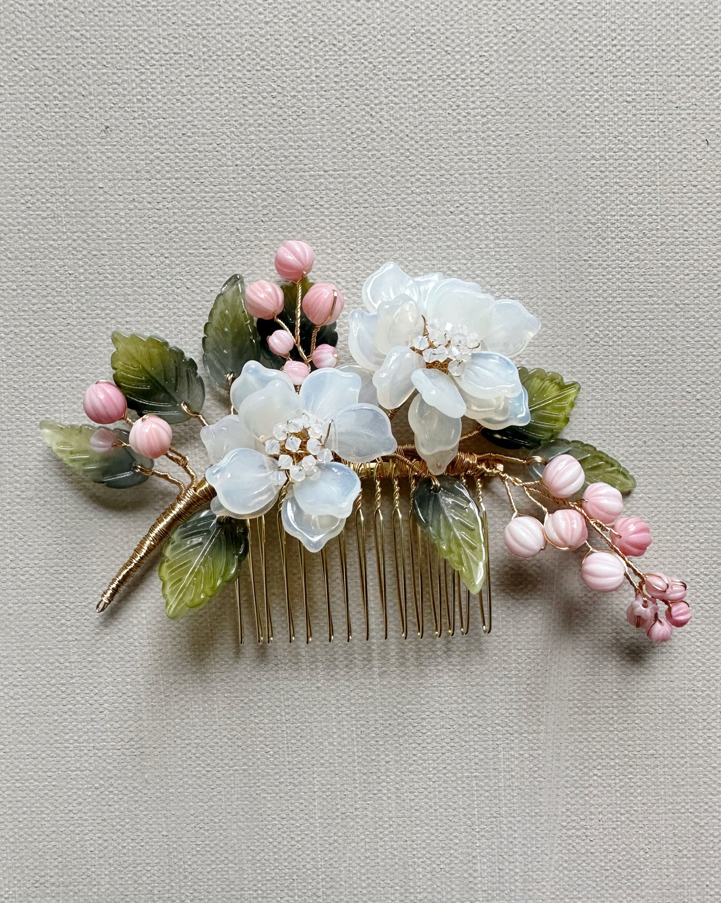 The new peony luxurious wedding hairpiece in milky white