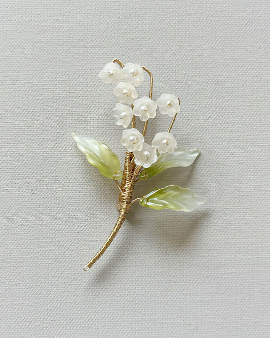 Lily of the valley brooch in white