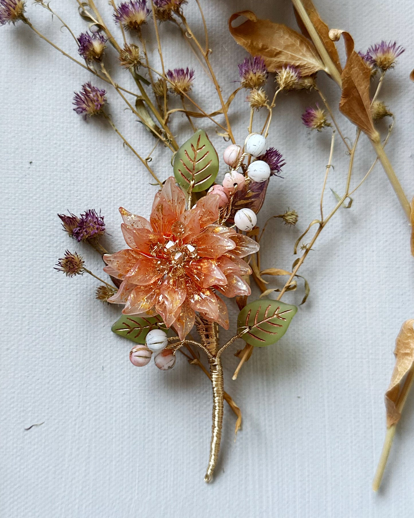 Sonnet of dahlia single flower brooch