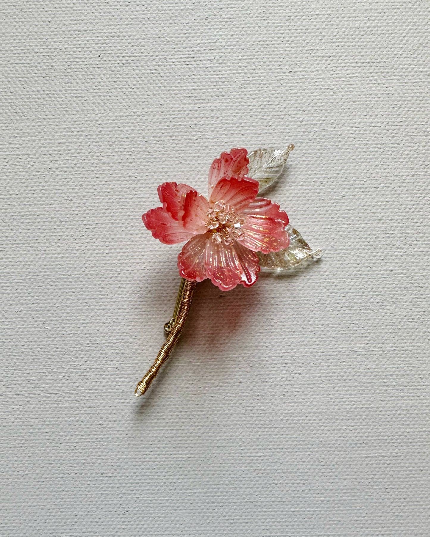 Chanson de primtemps small floral brooch