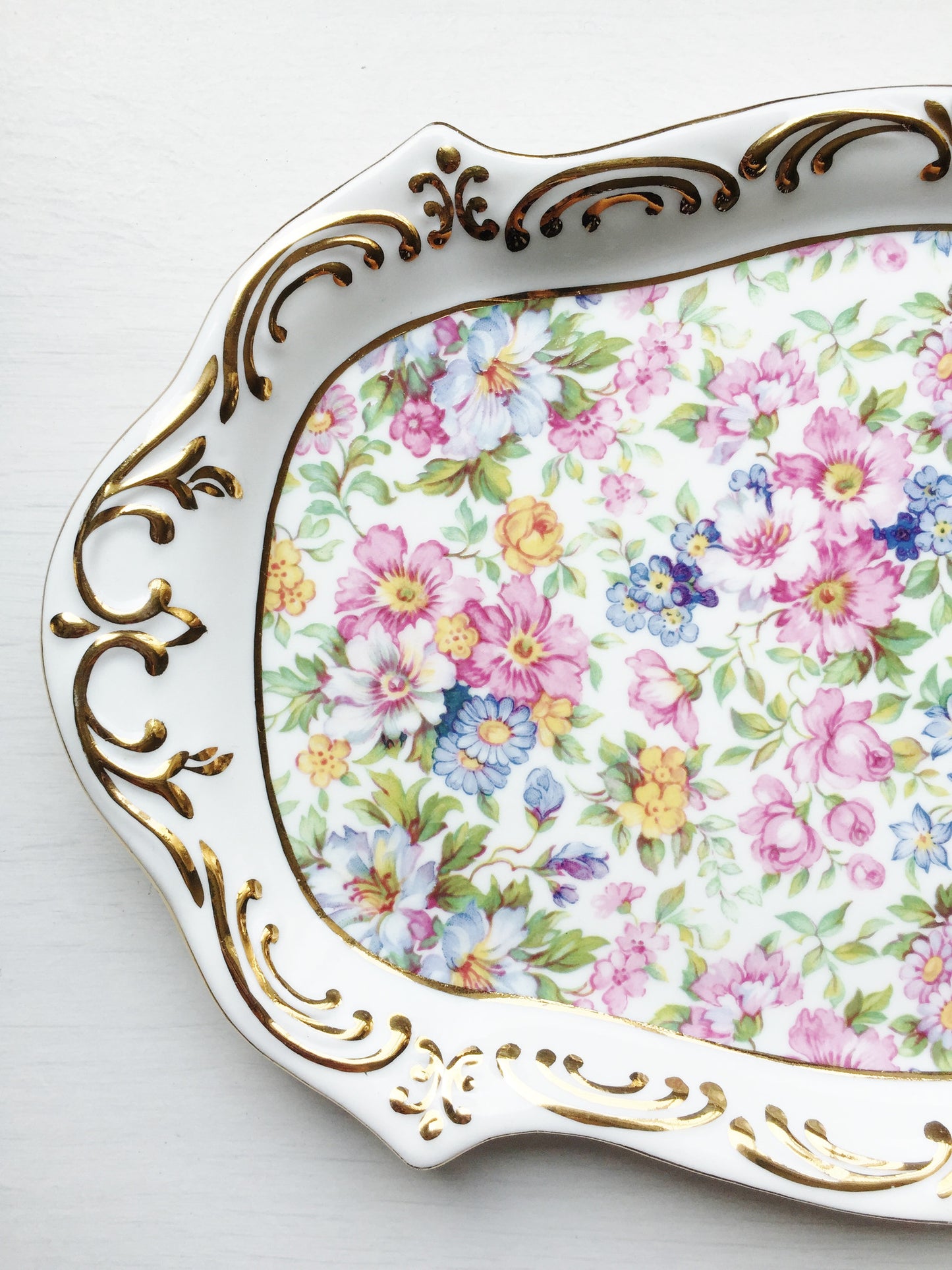 Circa 1950s - 1960s Vintage Chintz Porcelain Dish