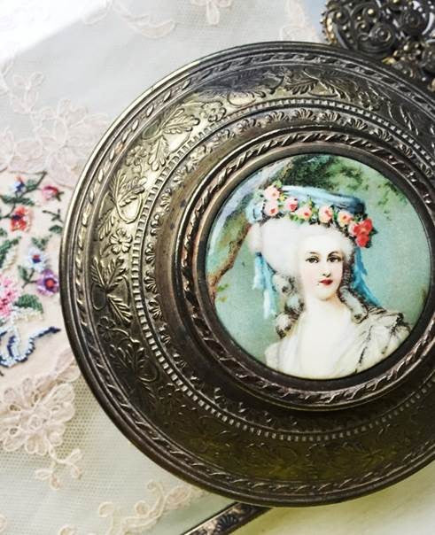 Rare Antique Rococo Lady Gold Ormolu Trinket Box