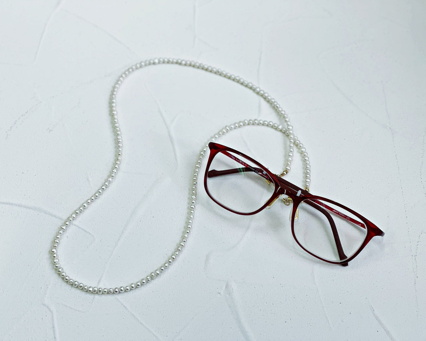 Small freshwater pearls eyeglasses chain necklace