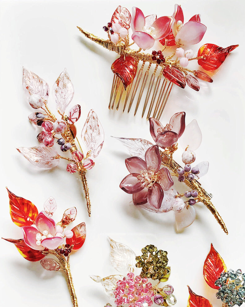《Special Edition》 Foliage brooch in Mid-Autumn