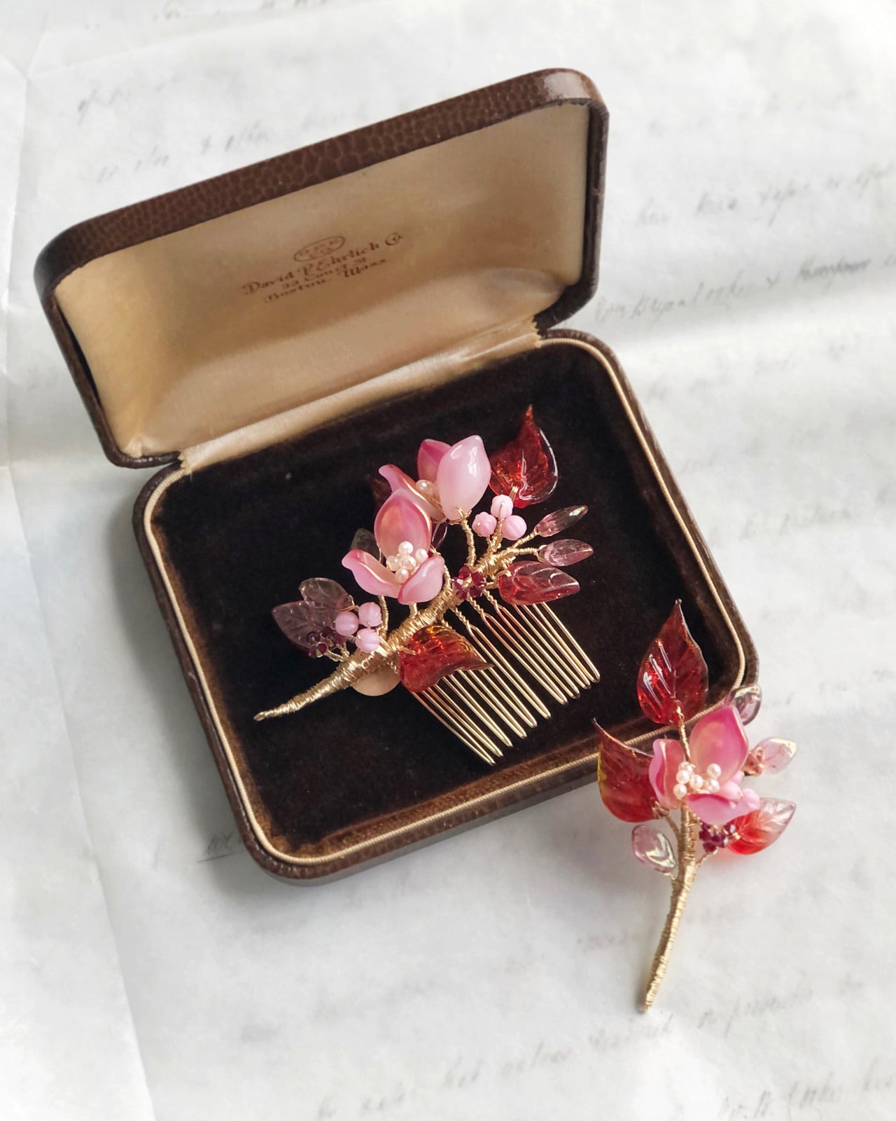 《Autumn palette IV》Autumn dark pink lily bouquet hair slide