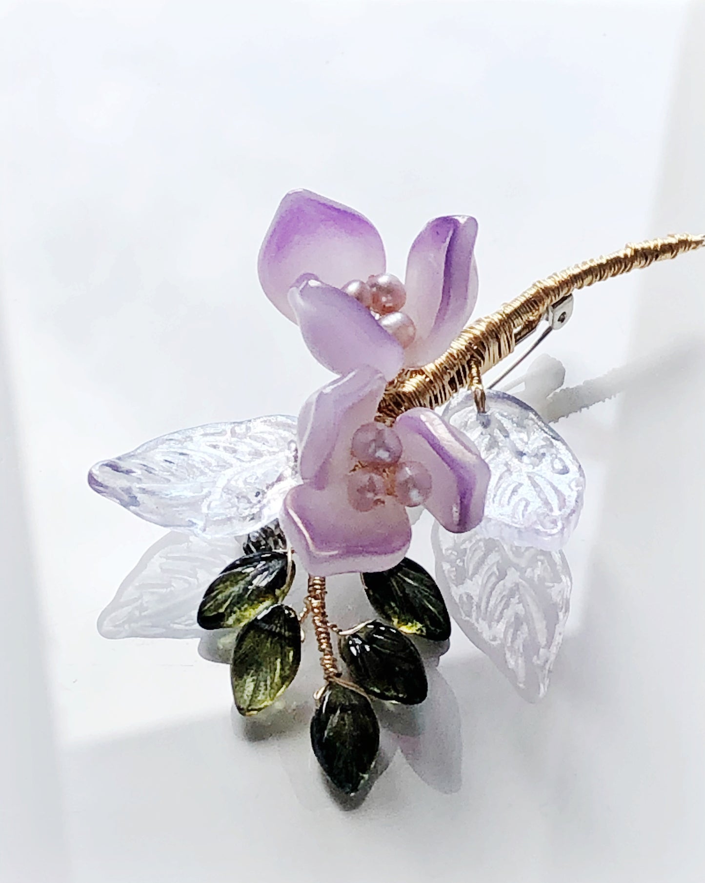 “Thank You” mini bouquet baby lily brooch in purple
