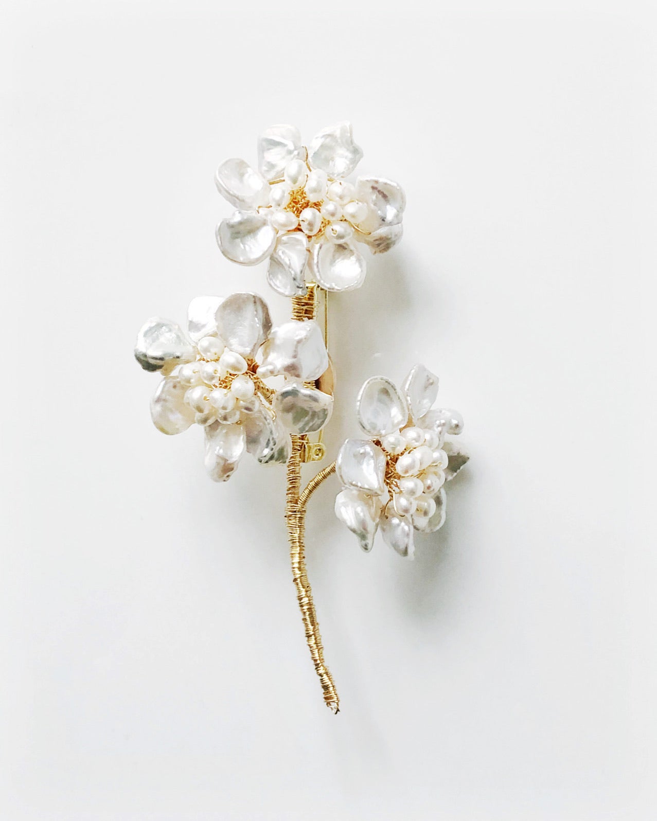 《The Sisters》”Florence” freshwater pearls floral brooch