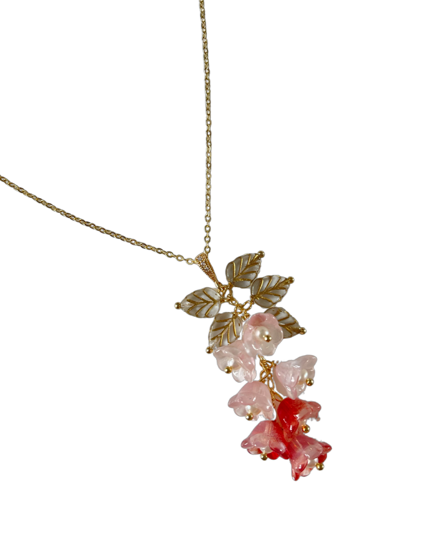 Canterbury bell flowers necklace in strawberry smoothie
