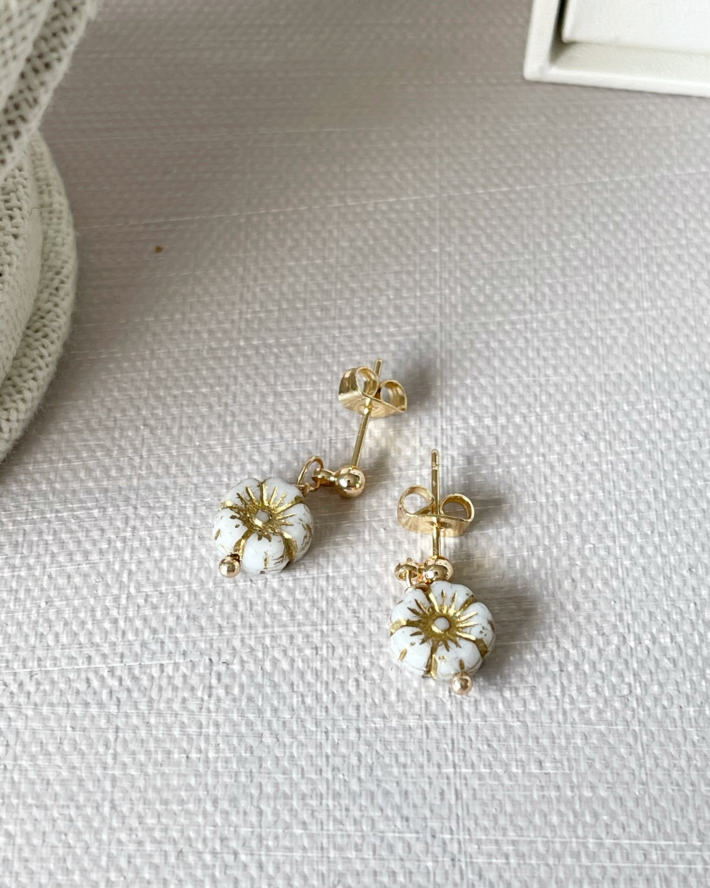 Mini sakura necklace and earrings set in antique white