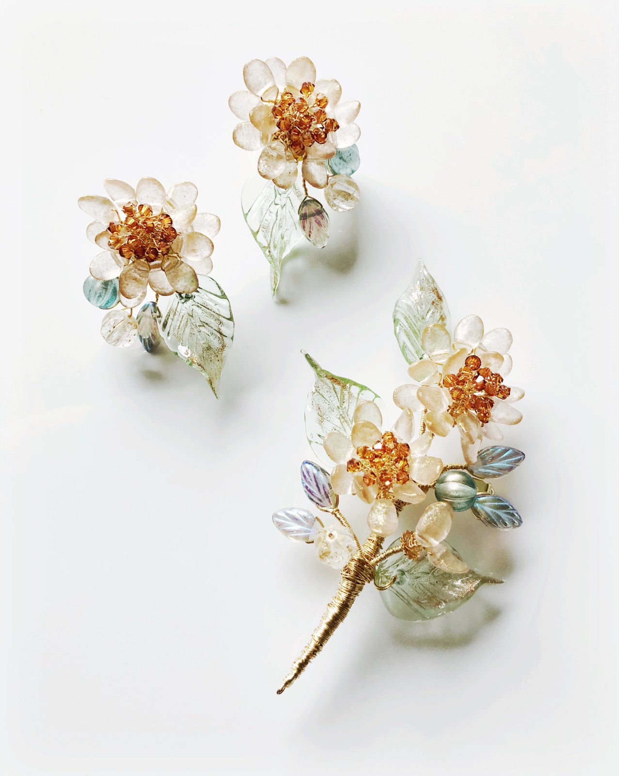 《November Palette I》LIMITED EDITION Victoria’s chrysanthemum floral bouquet earrings