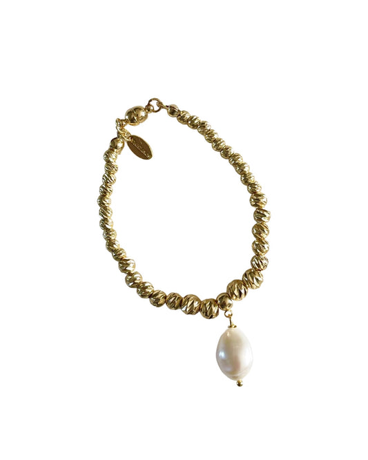 Autumn field of gold and freshwater pearl bracelet
