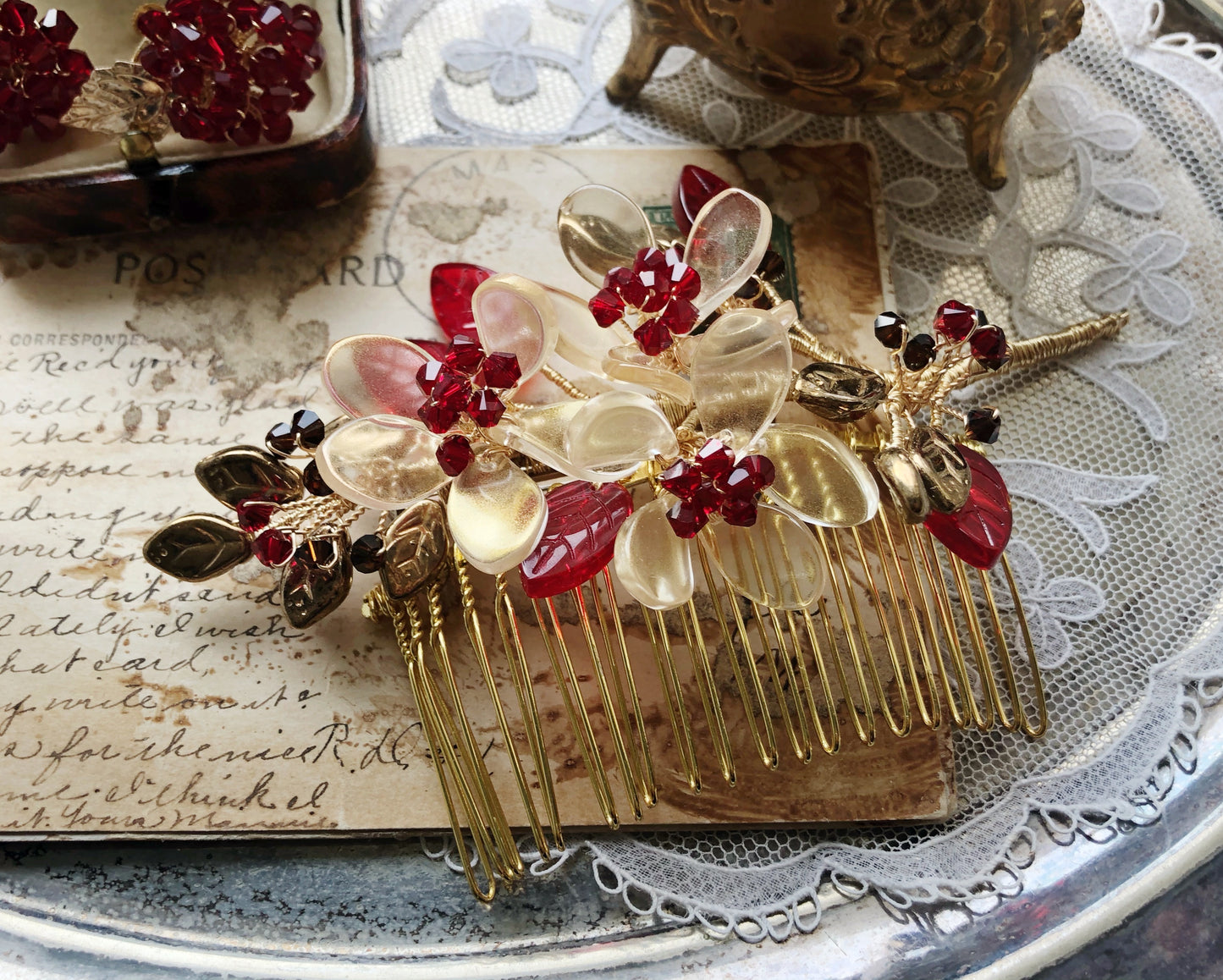 It’s Christmas floral wedding hair slide